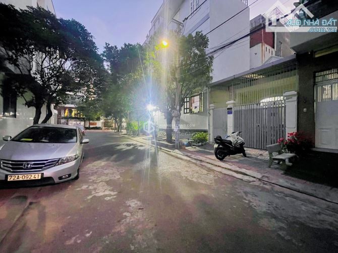 BÁN ĐẤT ĐƯỜNG VỈA HÈ NGUYỄN THỊ ĐỊNH, 5X16 VUÔNG VỨC GIÁ TỐT NHẤT 7.2 TỶ