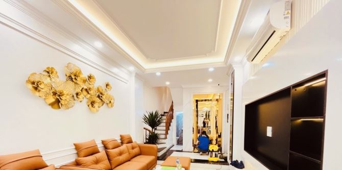 BÁN NHÀ PHỐ LÃNG YÊN-Q. HBT-NGÕ TO HƠN PHỐ-Ở ĐẲNG CẤP-KD SẦM UẤT 42m2-5 TẦNG 16.5 TỶ