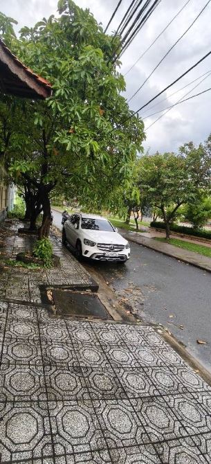 Bán gấp biệt thự gỗ xịn cực đẹp An Dương Vương, có gara xe ô tô 940m2, ngang 30m, SHR, HCĐ
