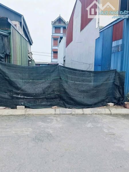 Cần bán 50m Đất Đấu Giá Đại Áng, Phân Lô, Vỉa Hè Ô tô Tránh, Sổ Chính Chủ, Giá_ 6.9 Tỷ.