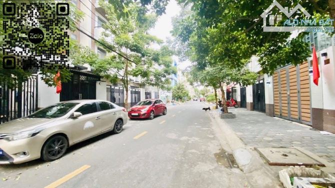 Mặt tiền khu Tên Lửa - Cạnh công viên - 4 tầng - 4x20m - 4PN - Đường 8m (có lề)