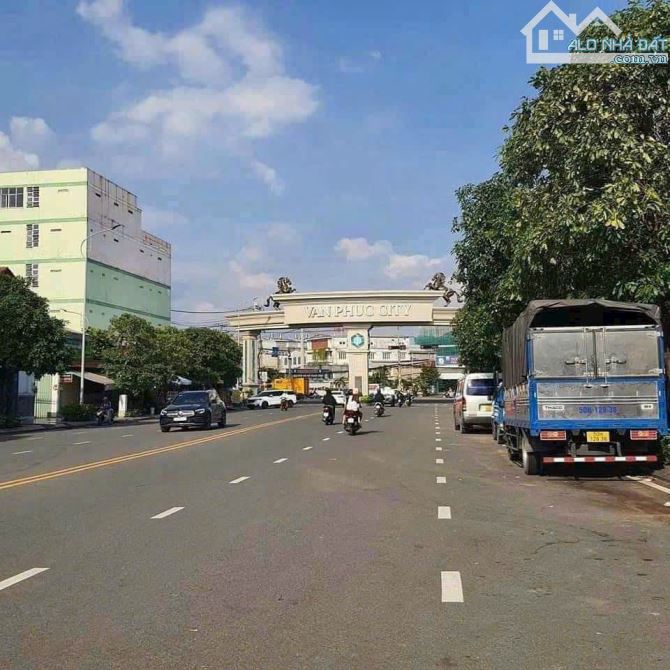 Bán Đất Kế Bên Vạn Phúc City, đất đẹp vuông vứt, hệ số XD cao, đầy đủ tiện ích cao cấp