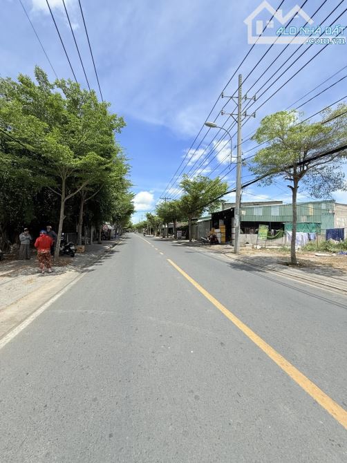 5581m2 MẶT TIỀN Nguyễn Văn Tạo cần bán có 600m2 thổ