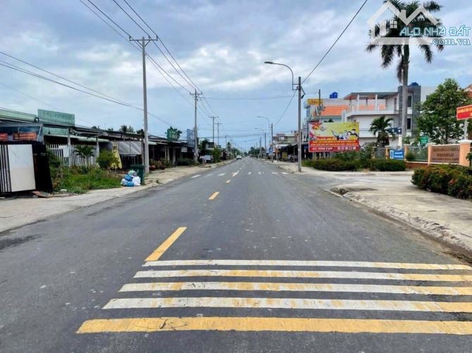 Đất Vườn Wiew Kênh được chuyển Thổ cư Bến Lức Long An giá rẻ