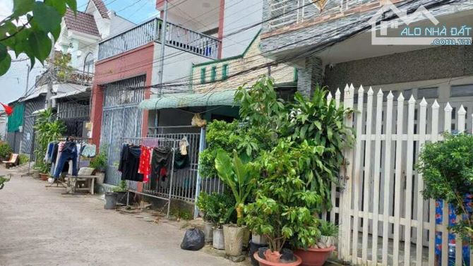 Bán nhà 64 m2 khu dân cư Quân đội Cái Răng