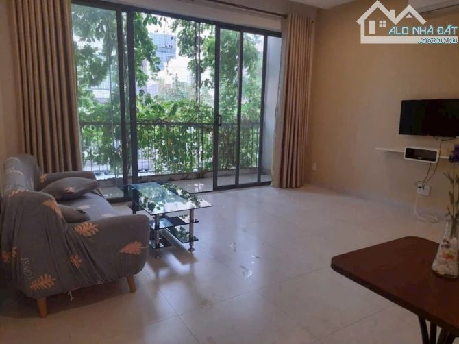 Bán toà căn hộ 5 tầng mặt tiền đường Mỹ Khê