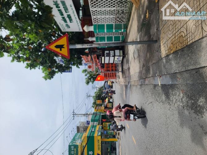 Giảm 450tr bán gấp Nhà Mặt tiền kinh doanh Nguyễn Thị Búp, Q12. 120m2, đang cho thuê 12tr