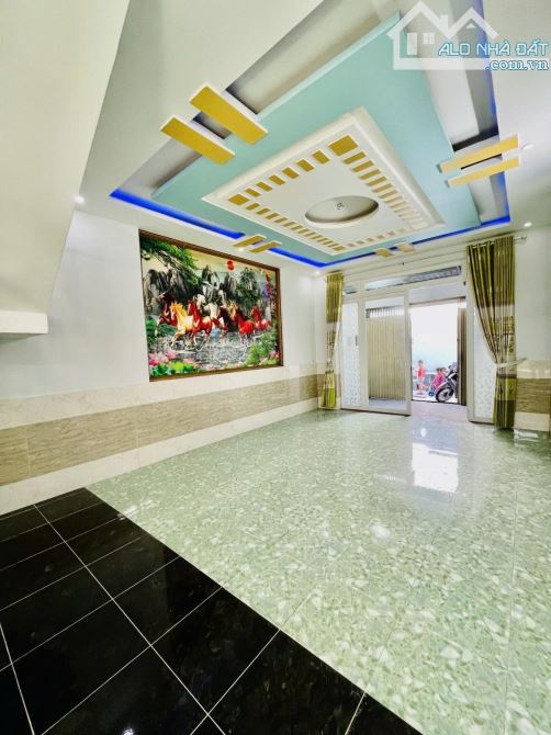 BÁN NHÀ TÔ KÝ Q12 - 3 TẦNG 70M2 ( 5M X 14M) -4.65 TỶ