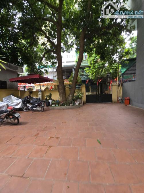 NHÀ ĐẤT TRƯƠNG ĐỊNH_ BẠCH MAI_SIÊU BIỆT THỰ SÓT LẠI MẢNH ĐẤT HIẾM