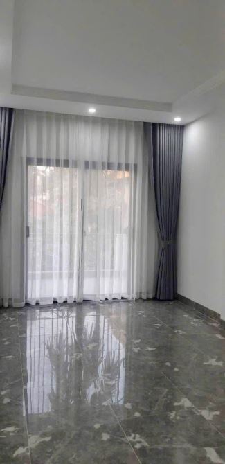 Bán nhà Ngọc Khánh, Ba Đình 51m 5 tầng PHÂN LÔ, Ô TÔ, Thang máy. Nhỉnh 16 tỷ
