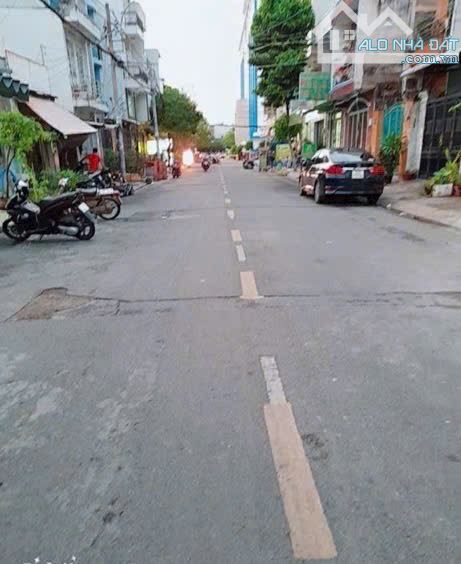 Nhà mặt tiền KD Tân Phú-Đường 15M-Lê Quốc Trinh-P.Phú Thọ Hoà-73m2-5tầng-6PN