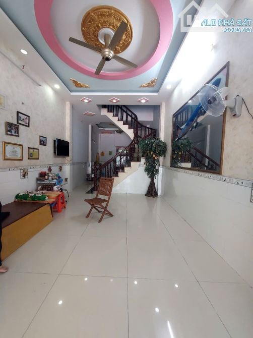 (17)Mặt tiền kinh doanh Bình Tân, Đường Trương Phước Phan,60m2, chỉ nhỉnh 6 tỷ