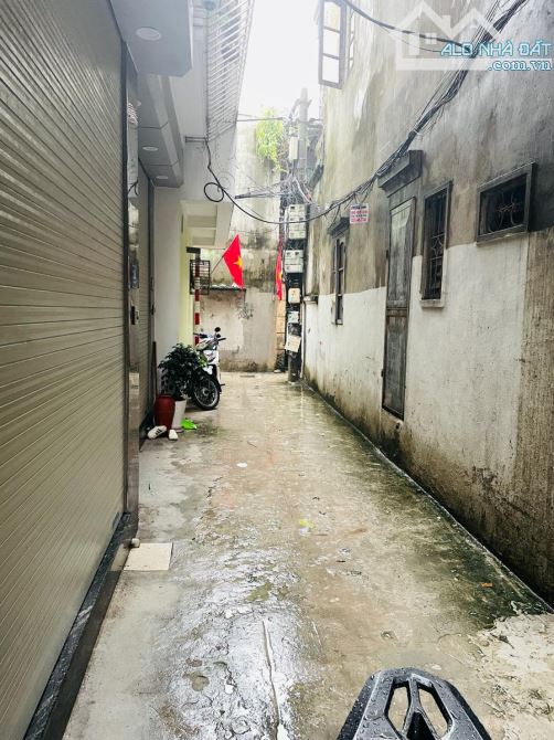 Bán nhà đẹp phố Phan Đình Giót, 5 tầng, 35m2, mặt tiền 4m giá 7.9tỷ
