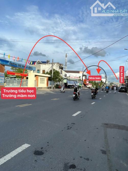 Bán Nhà Trệt Lầu Full Nội Thất Hẻm 36 Hoàng Quốc Việt - 10