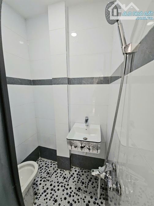SÁT MẶT TIỀN ĐƯỜNG SỐ  48 DT 29  M2 CÓ 3 TỶ ĐÚC BÊ TÔNG - 11