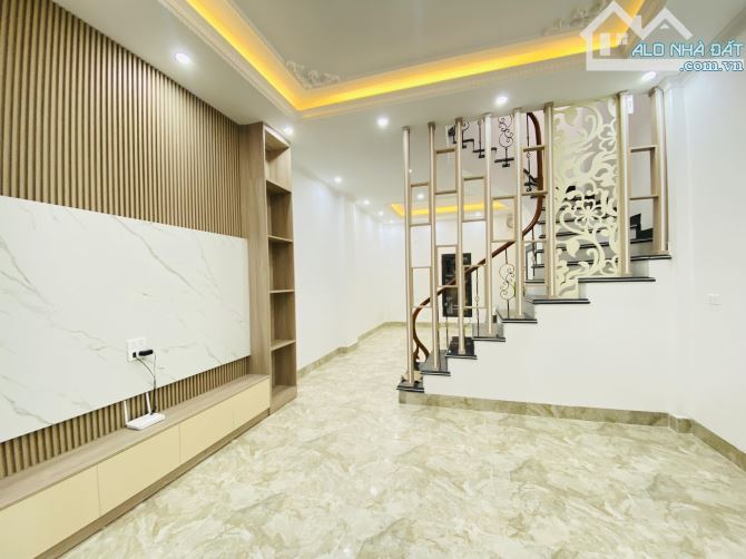 Chính chủ bán nhà đẹp 4 tầng, 43m, ở sướng, kinh doanh đỉnh cao, Nguyễn Trãi - 11