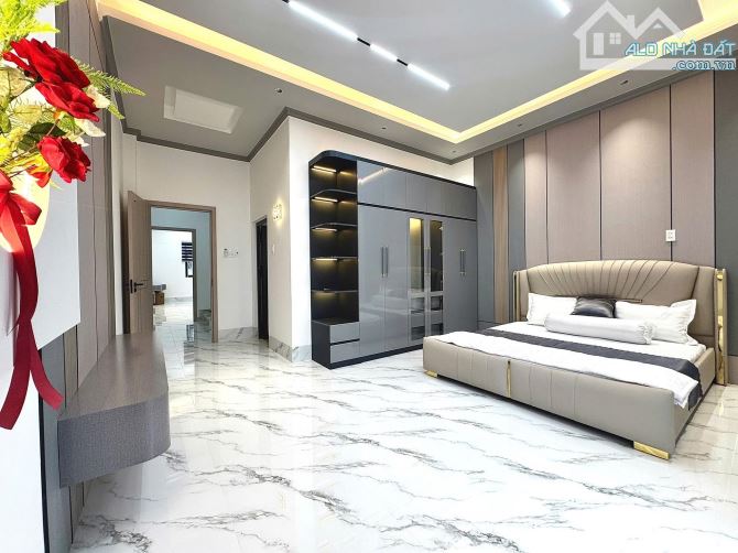 BÁN NHÀ 2 LẦU CAO CẤP MỚI XÂY KDC VĂN HOÁ TÂY ĐÔ ĐƯỜNG SỐ 1 - 11