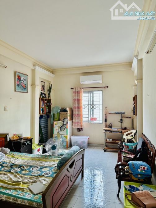 BÁN NHÀ ĐIỆN BIÊN PHỦ SÁT QUẬN 1 - GẦN 100M2 3 TẦNG - NỞ HẬU - CHÍNH CHỦ – CHỈ 14.5 TỶ - 11