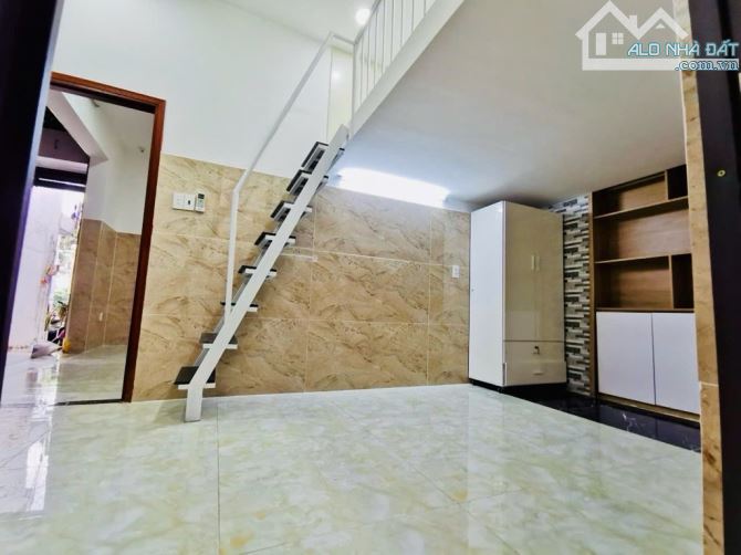Bán CHDV 9 phòng, 7,4M x 12M, Thu 36tr/th, hẻm 8M Trần Thái Tông hơn 7 tỷ - 11