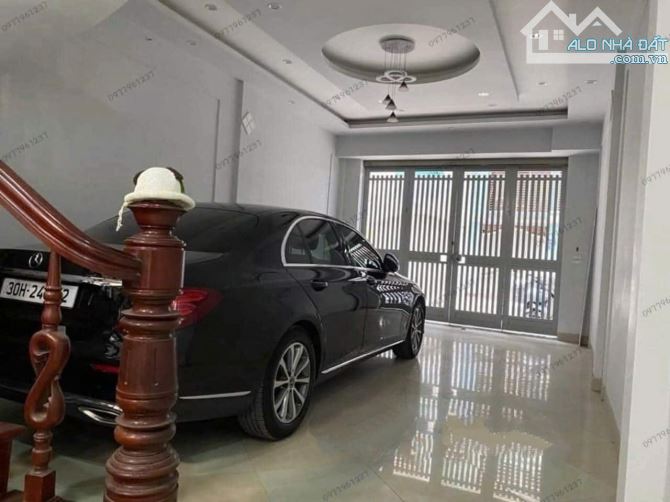 ĐỪNG BỎ LỠ CĂN NHÀ ĐẸP GIÁ TỐT NÀY Ở HỒ TÙNG MẬU 54,5m2 - THANG MÁY - GARA Ô TÔ + VỈA HÈ - 1