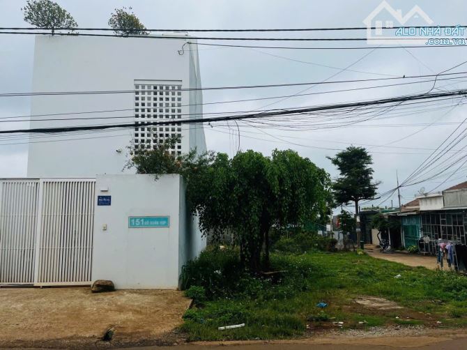 MẶT TIỀN ĐƯỜNG ĐỖ XUÂN HỢP - P TÂN LỢI - 1