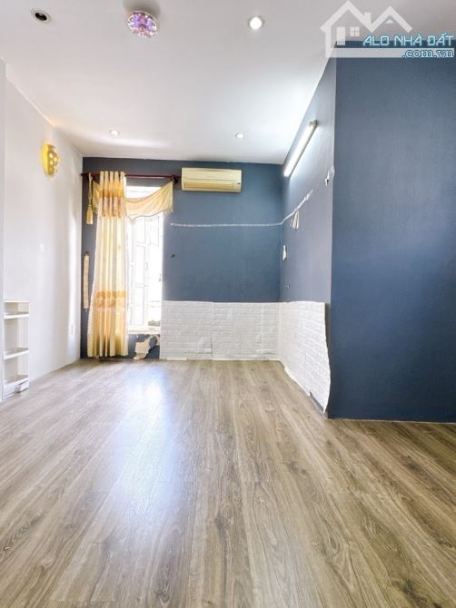 🏡🎉 NHÀ 3TẦNG - 34m2 SHR HC - Q7- cạnh LOTTE- NHỈNH 5TỶ 🎊🏘️🏘️ - 1