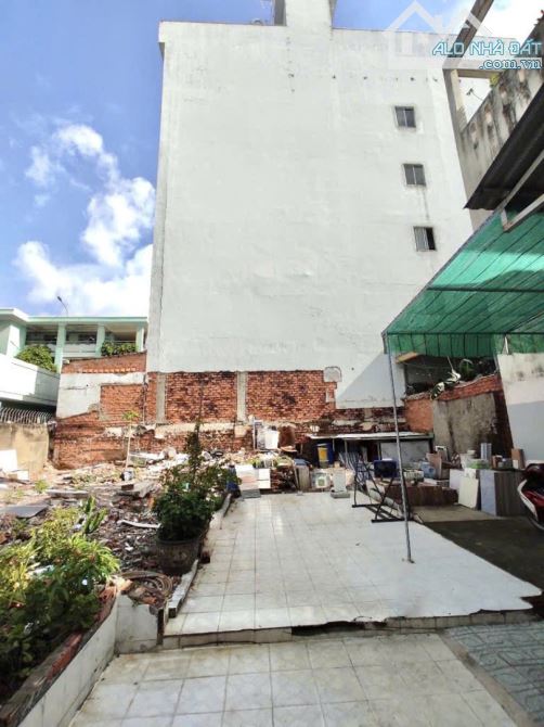 Đất Mặt tiền thụt 162m2, Nở hậu – Quang Trung GV - 1