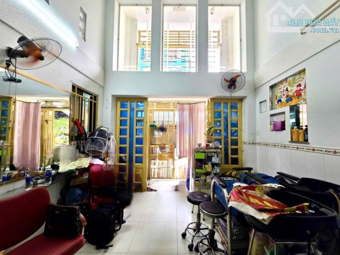GẤP BÁN NHÀ HẺM XE TẢI NGUYỄN CẢNH CHÂN – Q1 – GẦN NGUYỄN TRÃI – TRẦN HƯNG ĐẠO –  5 TẦNG - 1