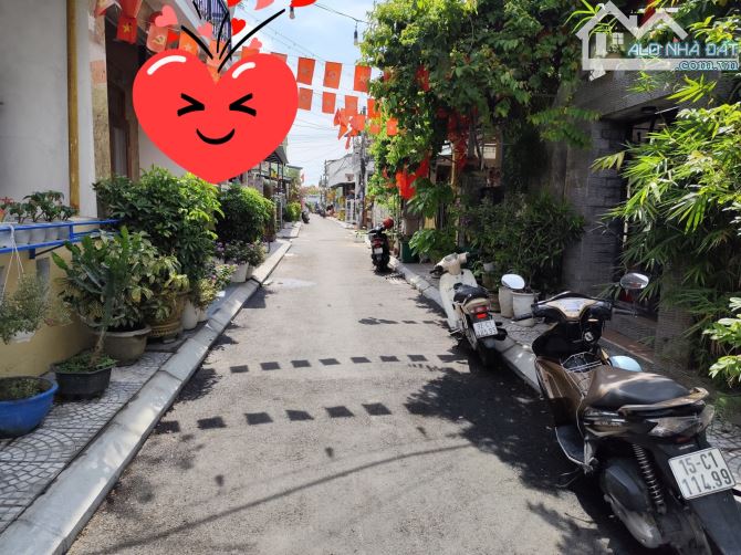 BÁN NHÀ CẤP 4 TRUNG TÂM PHỐ CỔ HỘI AN - 1