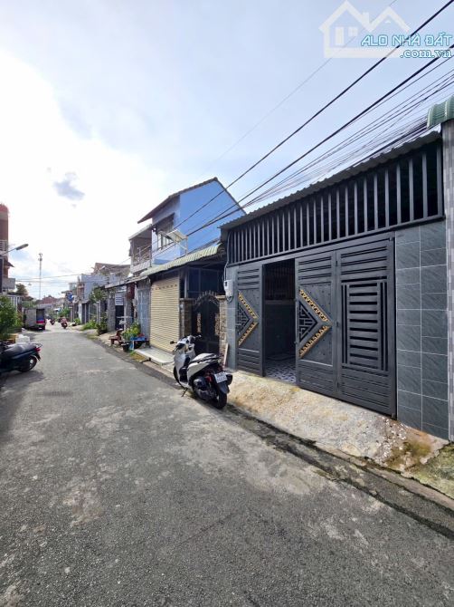 Bán nhà cấp 4 sổ riêng thổ cư p. Hố Nai - 1