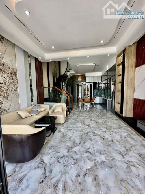 💥BÁN NHÀ ĐẸP 3 TẦNG, MẶT TIỀN TÂN CỔ ĐIỆN - FULL NỘI THẤT HIỆN ĐẠI - HOÀ XUÂN, ĐÀ NẴNG. G - 1