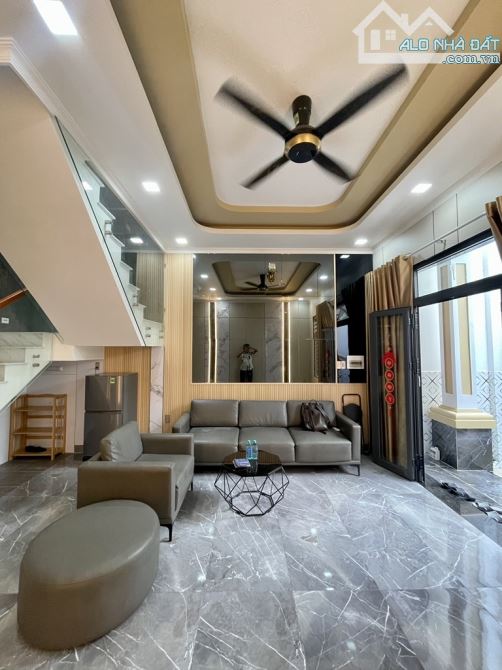 Biệt thự mini trung tâm q6 ngay Hậu Giang khu ẩm thực 5.5x24m giá 12.7tỷ - 1