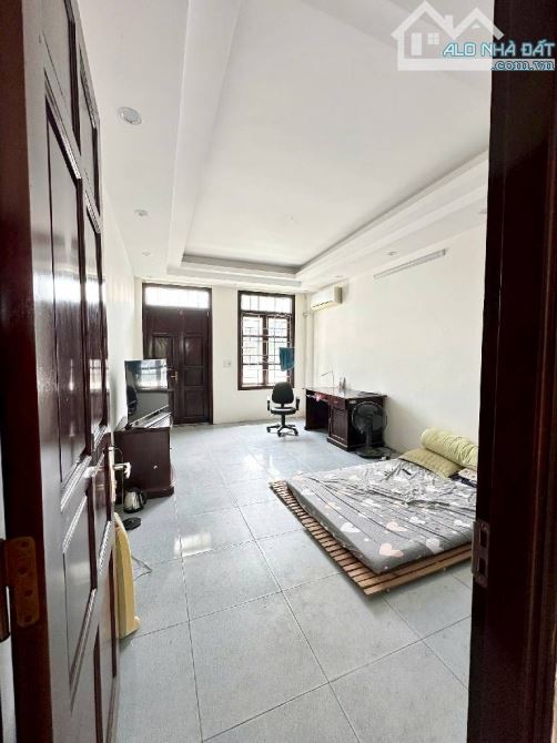 BÁN GẤP NHÀ 60M_5TẦNG PHÂN LÔ Ô TÔ TRÁNH – VỈA HÈ RỘNG_Ở + KINH DOANH ĐỈNH_Ô CHỜ THANG MÁY - 1