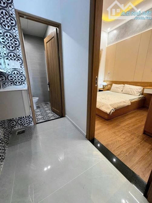 Bạn đang tìm mua một ngôi nhà mới kiệt ô tô  khu vực Liên Chiểu thì em có một ngôi nhà đẹp - 1