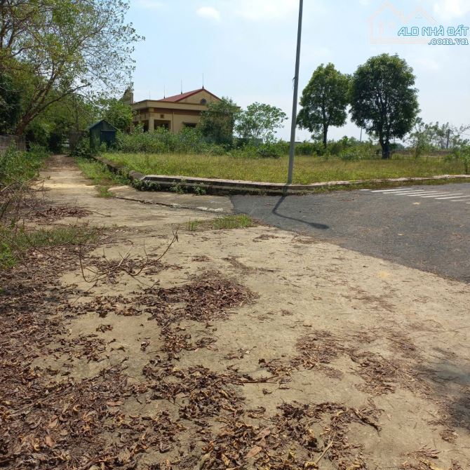 BÁN LÔ GÓC 183M GẦN METRO 5 TAI ĐỒNG TRÚC - HN CHỈ 6,X TỶ - 1