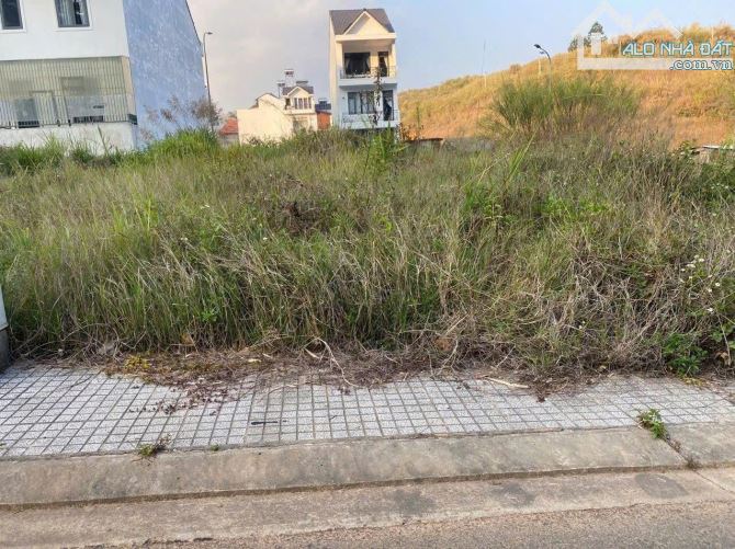 CẦN TIÊN GIẢI QUYẾT CÔNG VIỆC KINH DOANH BÁN LÔ ĐẤT TAI KQH AN SƠN P4 TP ĐÀ LẠT - 1