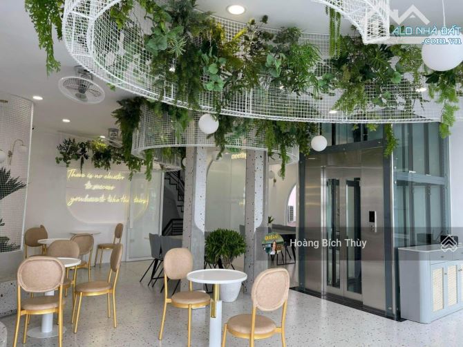 Chính chủ bán nhà 5 tầng- MP Cầu Giấy- kinh doanh- thông số hoa hậu- 80m2- Mt:6.5m- nhỉnh - 1