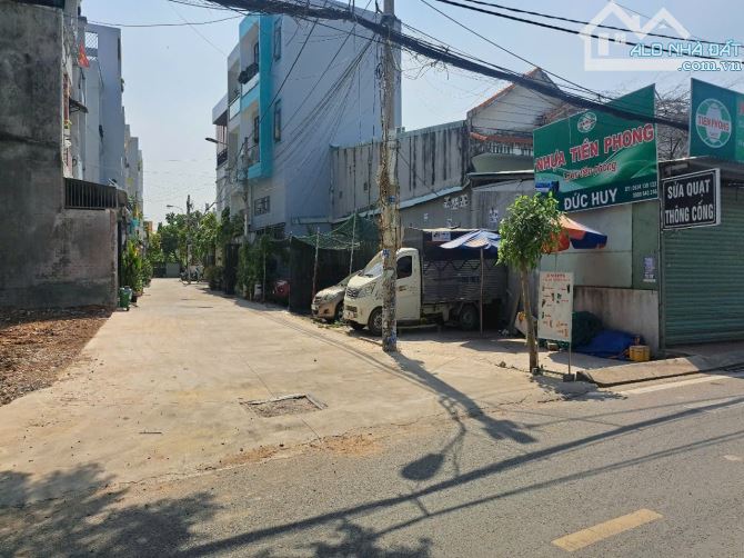 Bán đất góc 2 mặt tiền đường Ba Phụ, Thạnh Xuân 25, Quận 12 dt 5x19,5m - 1
