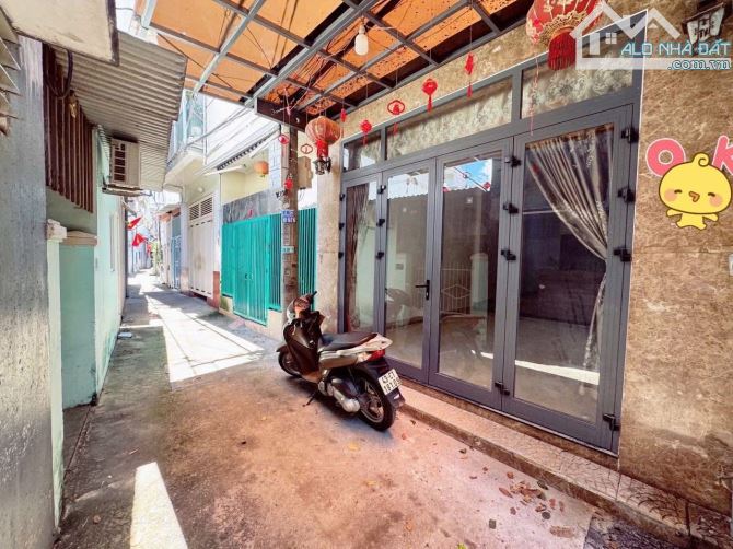 Nhà 3 tầng 3 mê Hoàng Diệu nở hậu 2 mặt kiệt công viện cực thoáng chỉ nhỉnh 3tỷ - 1