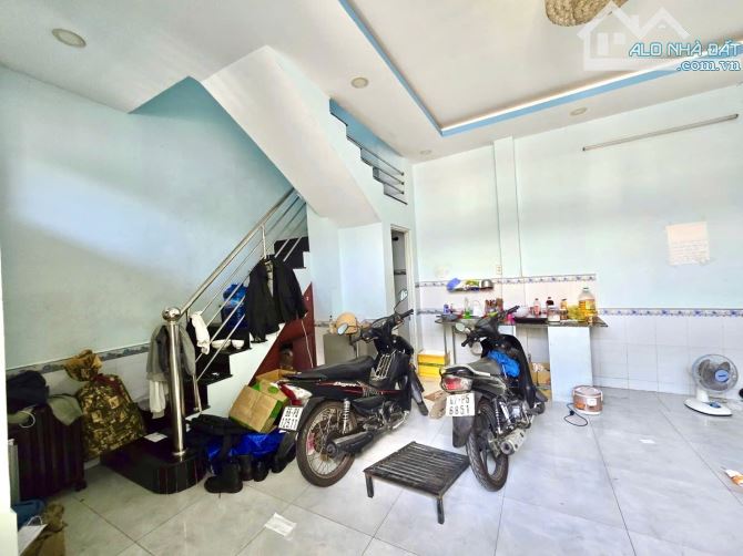 💁‍♂️ Bán nhà 2 tầng 130mv( 6.5*21), Hoàn công đủ, Có 6P. Trọ - Dòng tiền 20tr/th. Linh Xu - 1