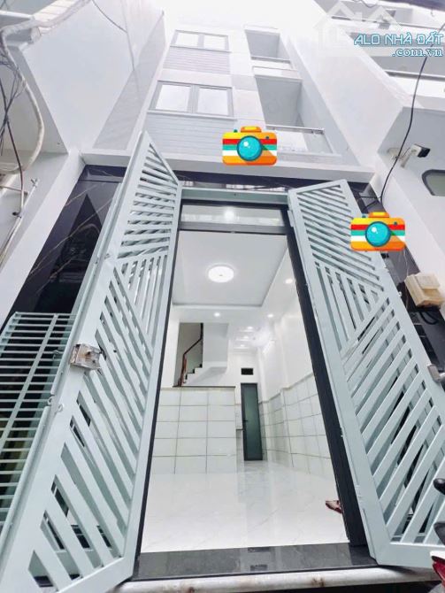 SÁT MẶT TIỀN VĨNH KHÁNH  HOÀNG DIỆU VIP Q4  NGANG 3.5 X 4 TẤM CÓ 5 TỎI - 1