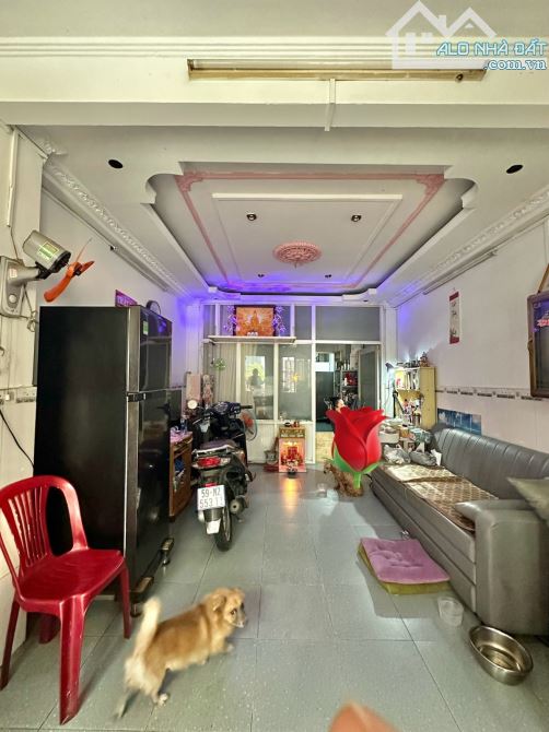 QUẬN 10 - HXH TỚI NHÀ - KHU PHÂN LÔ - VUÔNG VỨC - 51M2 - 2 TẦNG 👉  GIÁ NHỈNH 9 TỶ. - 1