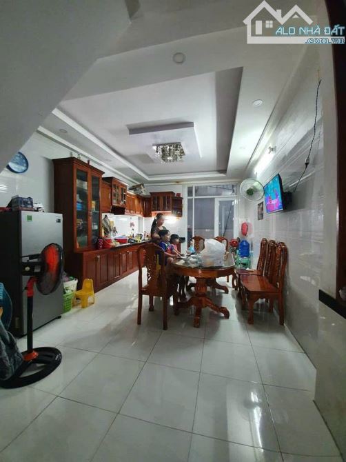 BÁN NHÀ 4 TẦNG ĐÚC THỚI AN 13 QUẬN 12 GIÁ RẺ 5.89 TỶ  DIỆN TÍCH 82m2 ( 4 x 21 )  ĐƯỜNG 6m - 1