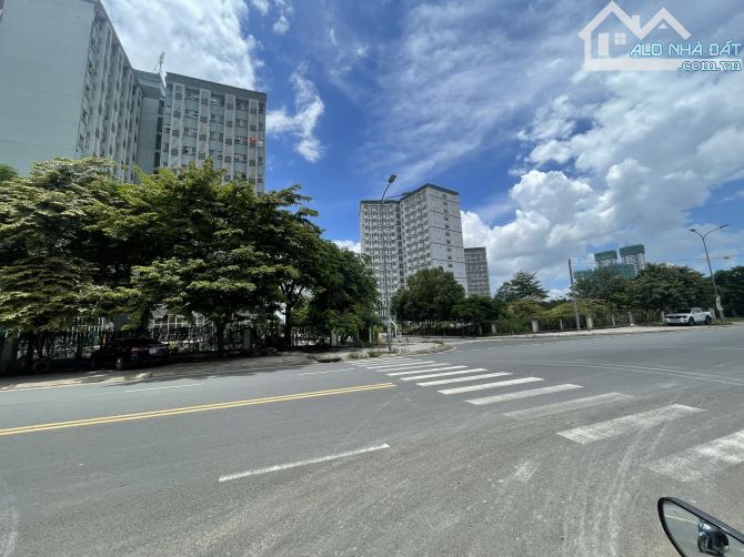 BÁN LÔ ĐẤT HIẾM LƯƠNG ĐÌNH CỦA LÀNG ĐẠI HỌC QUỐC GIA - 1