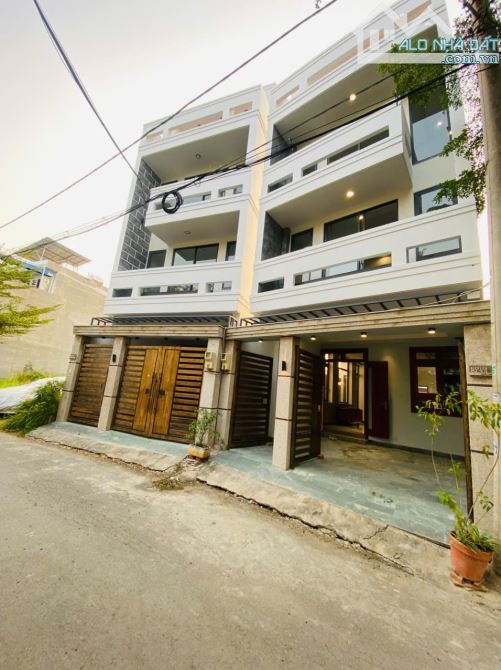 Nhà 4 tầng Gần trường Đại Học mở - Nhà Bè, Cách Quận 7 - 5 phút - 1