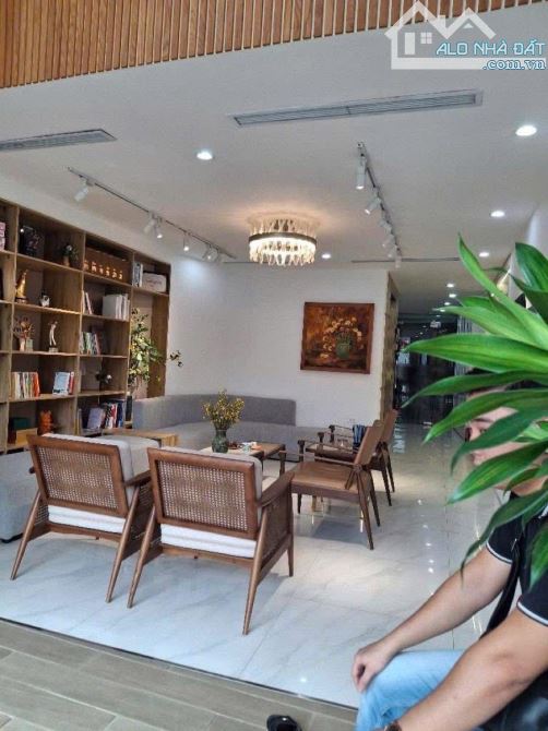 Bán Nhà Mặt Phố Trung Phụng 85M- 7 Tầng thang máy- MT 5.4M  giá tốt. - 1