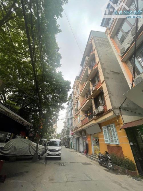 Bán Nhà 6 Tầng mặt phố Láng Trung- Đống Đa. 49m2- MT:8m. KD đỉnh - 1
