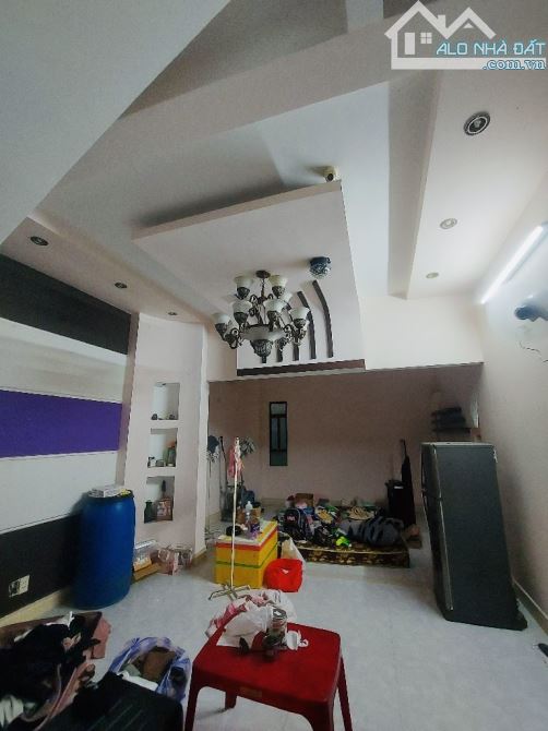 🔥Cần bán nhà 4 tầng kiệt oto tránh gần đường -  Trung tâm Hải Châu - Nhỉnh 6 tỷ. - 1