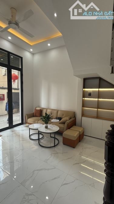 🏡 – NHÀ ĐẸP QUANG TRUNG, SÁT VÀNH ĐAI 4 – 57M², 5 TẦNG, FULL NỘI THẤT CHỈ 5.25 TỶ🔥 - 1