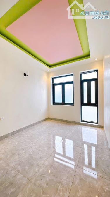 BÁN NHÀ KHU VIP MẶT TIỀN LÔ NHÌ HOÀNG DIỆU 5 TẤM GIÁ 5TỈ 950 SÁT MT VÀ GIÁP Q1 KHU ĐỒNG BỘ - 12